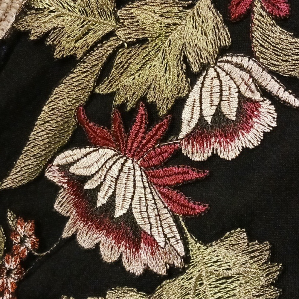 Dress - Picture 3 of 5